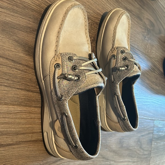 Light grey, Cream & silver sparkle sperry top siders. Size USA 7W - Picture 4 of 7